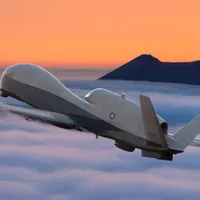 Pericol de război în Taiwan. China simulează o invazie la scară largă. SUA trimit drone în Japonia - Foto: Profimedia images