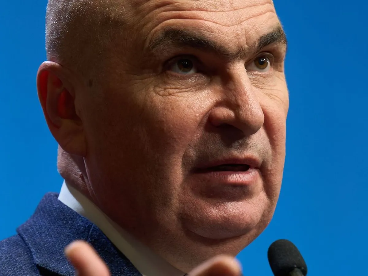 Bolojan depune la CCR argumentele în susținerea celor 4 măsuri contestate de Avocatul Poporului