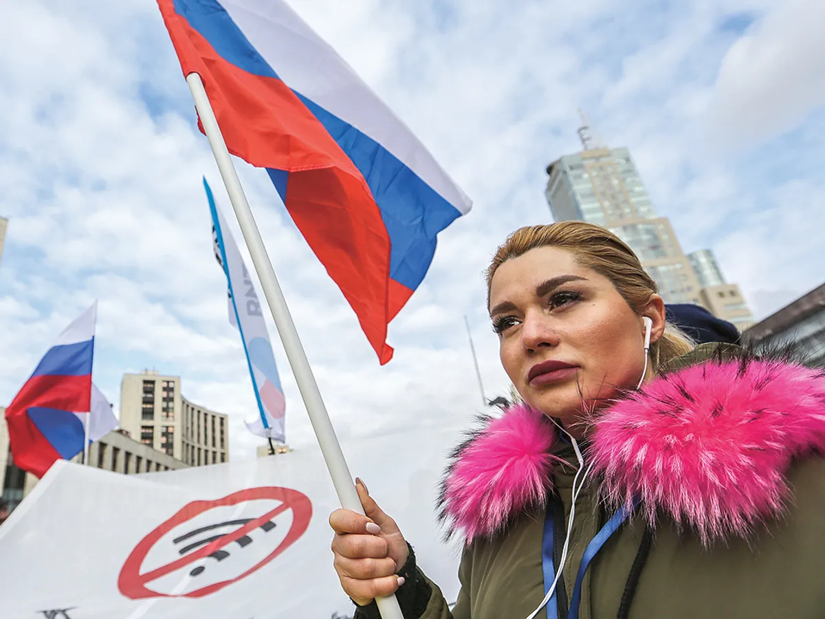 După atentatul din 2017 de la metroul din Sankt Petersburg, Vladimir Putin a întărit controlul asupra internetului - Foto: Profimedia Images