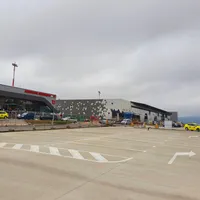 Alertă cu bombă pe avionul Londra - Chișinău. Aeronava cu 220 de paasageri a aterizat la Iași Foto: Facebook/Aeroport Iasi