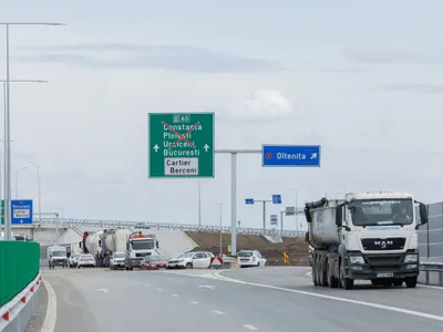 Trafic şi lucrări pe tronsonul de autostradă A0 Sud - Foto: INQUAM PHOTOS/Bogdan Buda