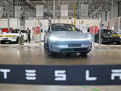 Fabrica Tesla din Shanghai - Foto: Profimedia Images (Imagine cu rol ilustrativ)