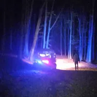 Un bărbat din Flămânzi a plecat să culeagă ciuperci în pădure, dar s-a rătăcit. Cum a fost găsit - Foto: ISU Botoșani