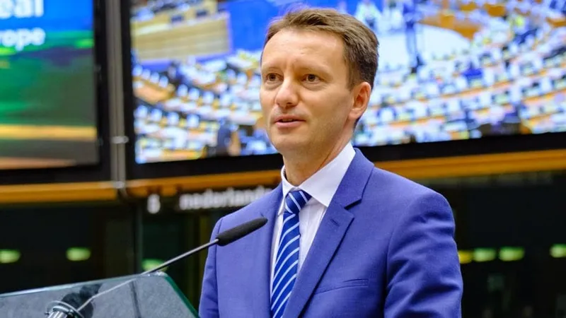 Siegfried Mureşan: Vrem să includem Aeroportul din Brașov în TEN-T - Foto: Facebook/Siegfried Mureşan