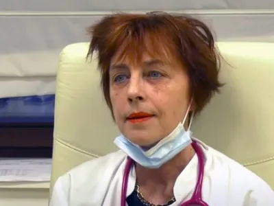 „Doctorița-minune” Flavia Groșan nu poate demonstra că a vindecat 1.000 de pacienți. Foto captură Antena 3