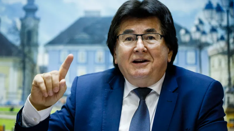 Nicolae Robu, despre situaţia din PNL Timiş: „Oameni buni, haideţi să ieşim din fierbinţeală” - Foto: INQUAM Photos/ Cornel Putan/ Imagine cu caracter ilustrativ