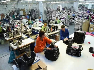 O fabrică de componente auto cu peste 400 de angajați din România se închide. A ajuns în faliment - Foto: newspascani.com