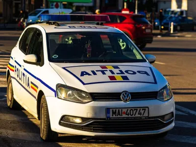 Polițist cercetat după ce a distrus sistemele GPS de pe autospeciale. Nu voia să fie urmărit de șefi - Foto: MAI  / iamgine cu caracter ilustrativ