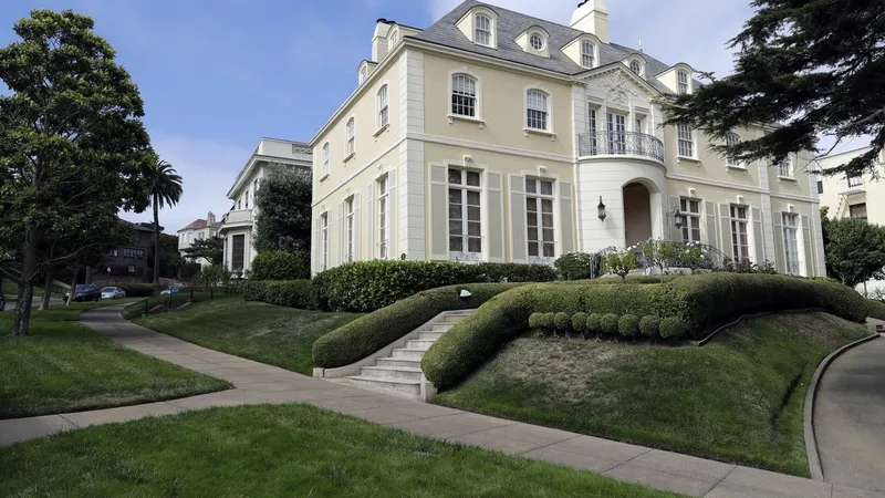 Foto: Casa lui Pelosi din San Francisco / chicagotribune.com