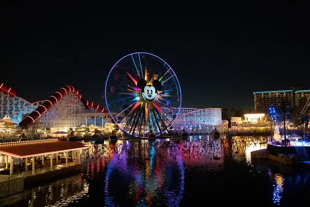 Disneyland Shanghai a fost închis luni după depistarea unui singur caz de Covid-19/FOTO: Unsplash