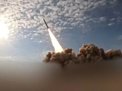 VIDEO „Războiul pe care nu ai voie să-l vezi”. Cum rescriu Emiratele Arabe Unite povestea atacurilor iraniene (Bellingcat)