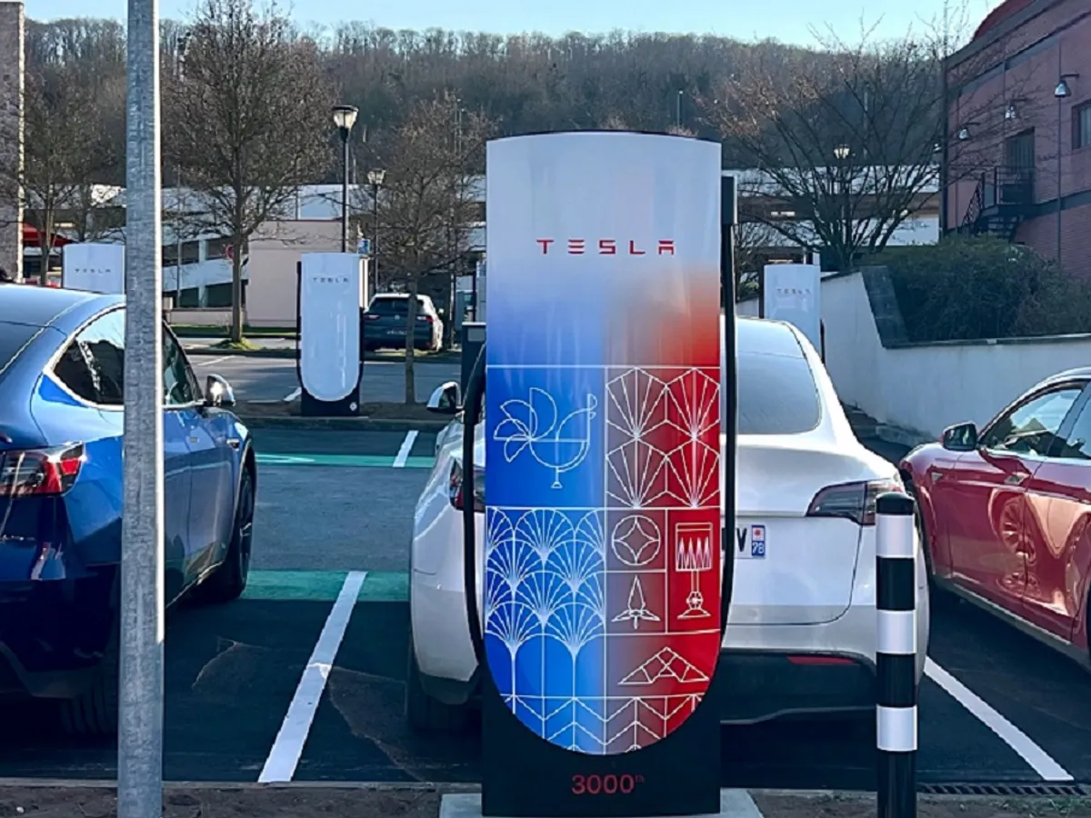Tesla a crescut prețul cu 5.000 $ pentru două modele cunoscute - Foto: Facebook/ Tesla (rol ilustrativ)