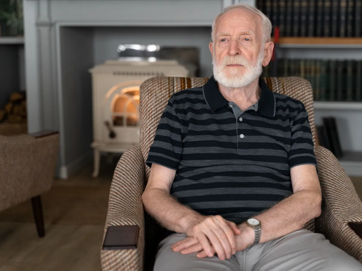 Pensie scăzută cu 250 lei pentru un pensionar. A pierdut bani pentru că a avut grupe de muncă. Cum se poate?