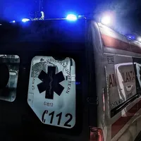 Accident grav cu 5 victime în Reșița. Șoferul vinovat, un începător care a intrat pe contrasens - Foto: Facebook/Ambulanța - Caracter ilustrativ