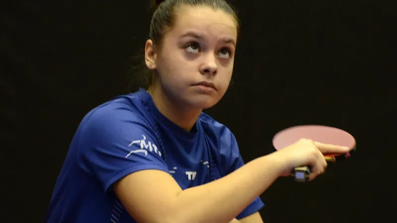 Românii s-au impus toate meciurile din grupele Campionatelor Europene de tenis de masă U15 și U19 - Foto: Facebook/Federația Română de Tenis de Masă