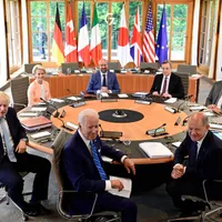 Liderii SUA și G7 vor încerca să limiteze prețul petrolului rusesc/FOTO: profimediaimages.ro