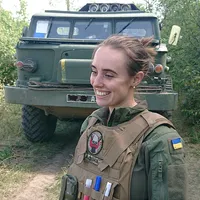 Tânără din armata Ucrainei