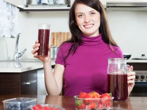 Elixirul roșu care îți curăță ficatul și îți dă energie. Îl găsești în orice piață - Foto: Freepik