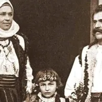 Familie de români de la începutul secolului al XX-lea - Foto: Arhivele Naționale