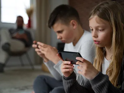 Danemarca interzice accesul la rețelele sociale sub 15 ani - Foto: Freepik (imagine cu rol ilustrativ)