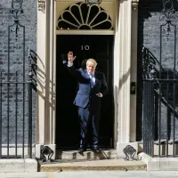 Rușii au făcut farse miniștrilor britanici. Au sunat și au pretins că sunt premierul Ucrainei / Tatler