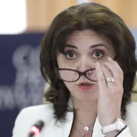 Monica Anisie, ministerul Educației
