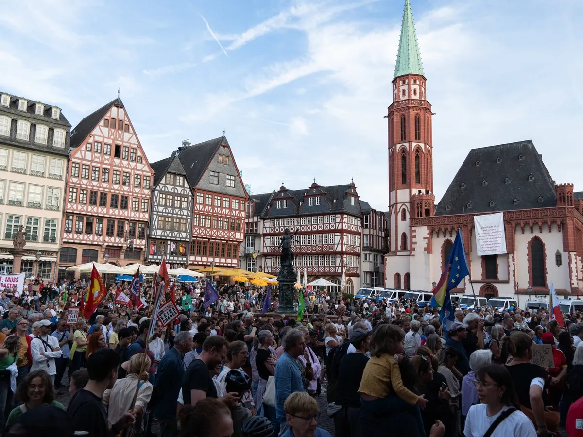 Proteste masive după victoria AfD în Saxonia-Anhalt. Mii de nemți cer interzicerea partidului extremist prorus