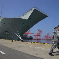 VIDEO O țară cumpără 26 nave de război să nu fie înghițită de China și Rusia. Preț: 11.000.000.000 $ - Foto: Profimedia Images
