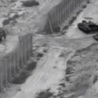 Bombardamente intense și raiduri israeliene cu tancuri în nordul Fâşiei Gaza - Foto: Twitter/ @MarioNawfal