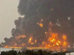 Israelul lovește ținte houthi în Yemen. Atacuri asupra a trei porturi și a unei centrale electrice - Foto: Profimedia images - Caracter ilustrativ