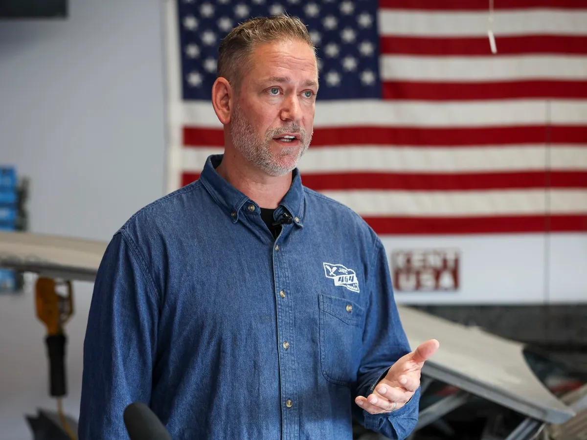 Dan Osborn, candidat independent în Nebraska: „Corporațiile nu sunt oameni”. Lupta cu miliardarul Ricketts