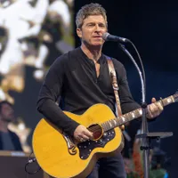 Cu ce sumă s-a vândut o chitară a lui Noel Gallagher de la Oasis. „Cea mai bună din lume” - Foto: Profimedia Images