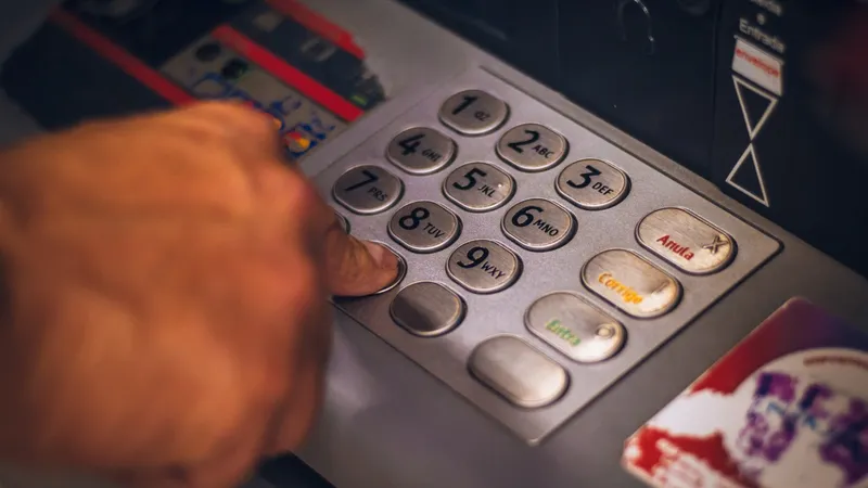 Bancomat, imagine cu caracter ilustrativ - Foto: Pexels