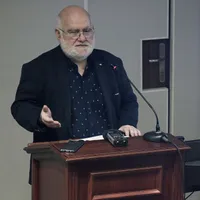 Zeci de reclamaţii la Parchet, în cazul sociologului-vedetă Alfred Bulai - Foto: INQUAM PHOTOS/Malina Norocea