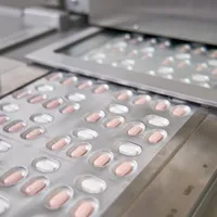 Pfizer cere UE „autorizație condiționată” pentru medicamentul oral anti-COVID/foto: reuters