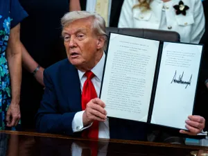 SUA: Donald Trump intenţionează să redenumească Departamentul Apărării în „Departamentul de Război” - Foto: Profimedia images