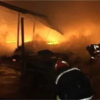 Incendiu puternic în Craiova, după ce un apartament a luat foc. 20 de oameni s-au autoevacuat  - Foto: Arhiva / imagine cu rol ilustrativ