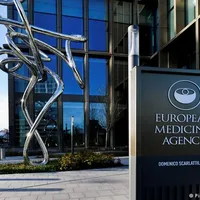 AstraZeneca, investigată de EMA pentru o nouă posibilă reacție adversă: scurgeri capilare/FOTO: dw.com