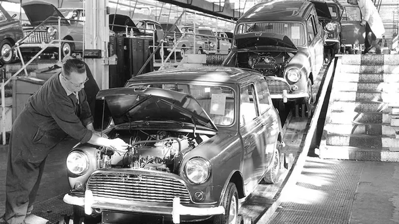 10 mașini care au creionat istoria automobilului. De la Model T, la Beetle, GTO, MINI și Mustang - Foto: BMW