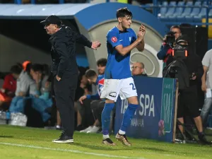 Farul lui Hagi a luat bătaie cu 3-1 de la Poli. Regele: „O rușine! Am dat cu fundul de pământ” - Foto: farulconstanta.com