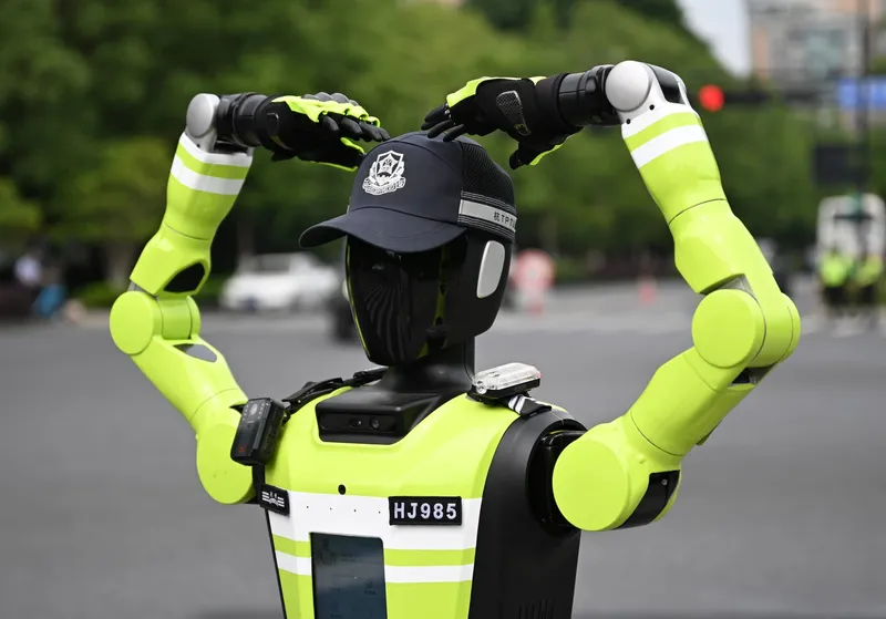 Robot politist- Foto: Profimedia Images