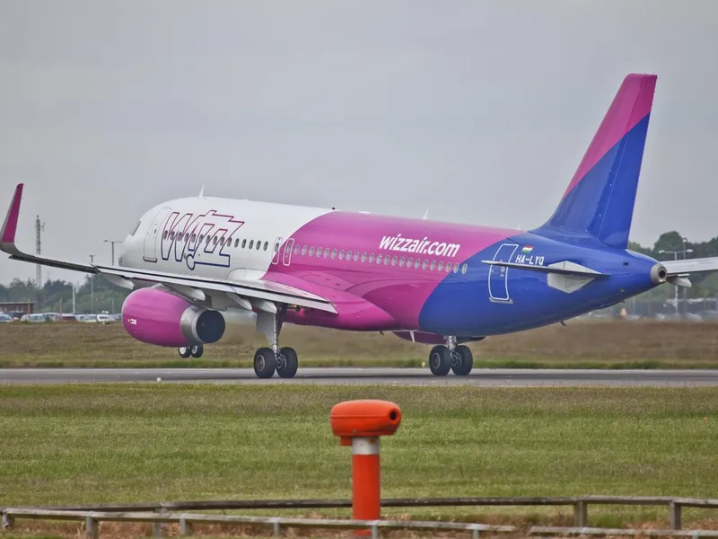 Wizz Air suspendă zeci zboruri din și spre șase aeroporturi din România în sezonul estival - Foto: Profimedia images