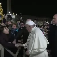 Captură video: The Guardian