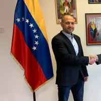 Avocatul Dan Chitic, starul portalului rus Sputnik, organizează proteste împotriva purtării măștilor. Foto Dan Chitic