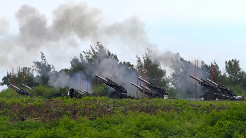 VIDEO Taiwanul a început exerciții militare de apărare contra unei invazii chineze cu muniție reală/FOTO: Profimedia