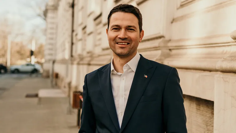 Vicele PNL Robert Sighiartău candidează la președinția CJ Bistrița-Năsăud: „Adversarul meu este PSD” - Foto: Facebook/Robert Sighiartău