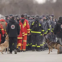 Salvatorii români, la plecarea în Turcia Foto: INQUAM Photos/George Călin