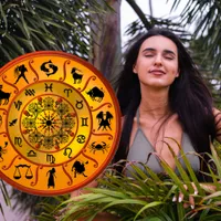 Horoscop 27 iunie. Luna în Leu îi face convingători pe Scorpioni. Berbecii, surprize în familie - Foto: Freepik, Pngwing.com (Imagine cu rol ilustrativ)