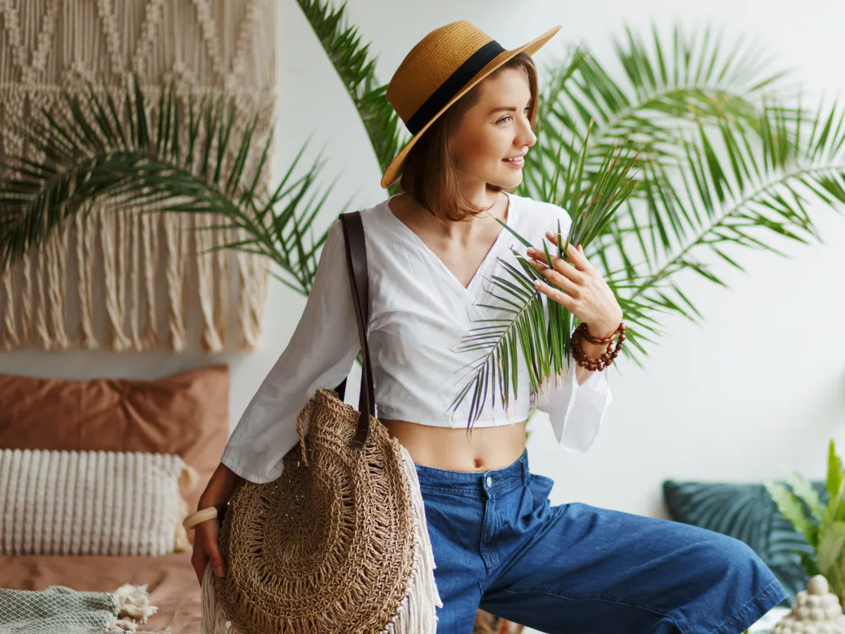 Planta periculoasă pe care nu este bine să o ai în casă. Are tulpina și frunzele toxice. Cum sunt semințele?