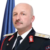 Trei stele de la Iohannis pentru recrutatul Securității, generalul IGSU Iamandi/FOTO: igsu.ro